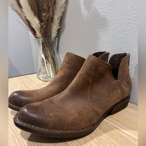 Born Kerri Leather Booties
